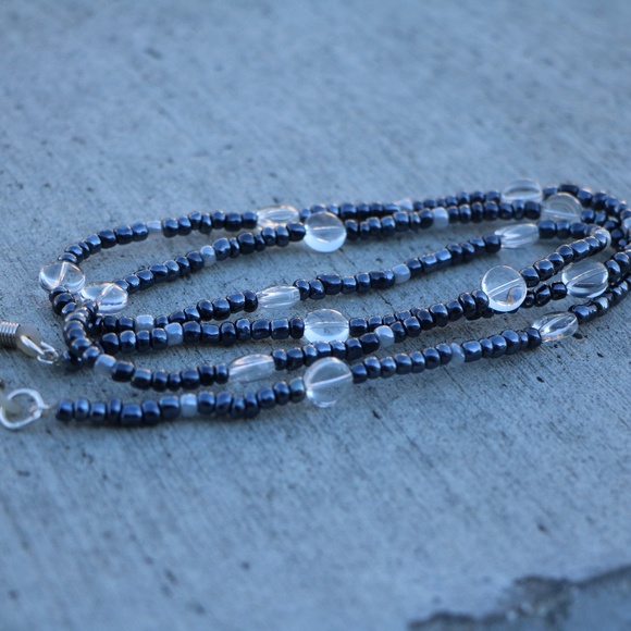 Eyeglass chain - Picture 1 of 2